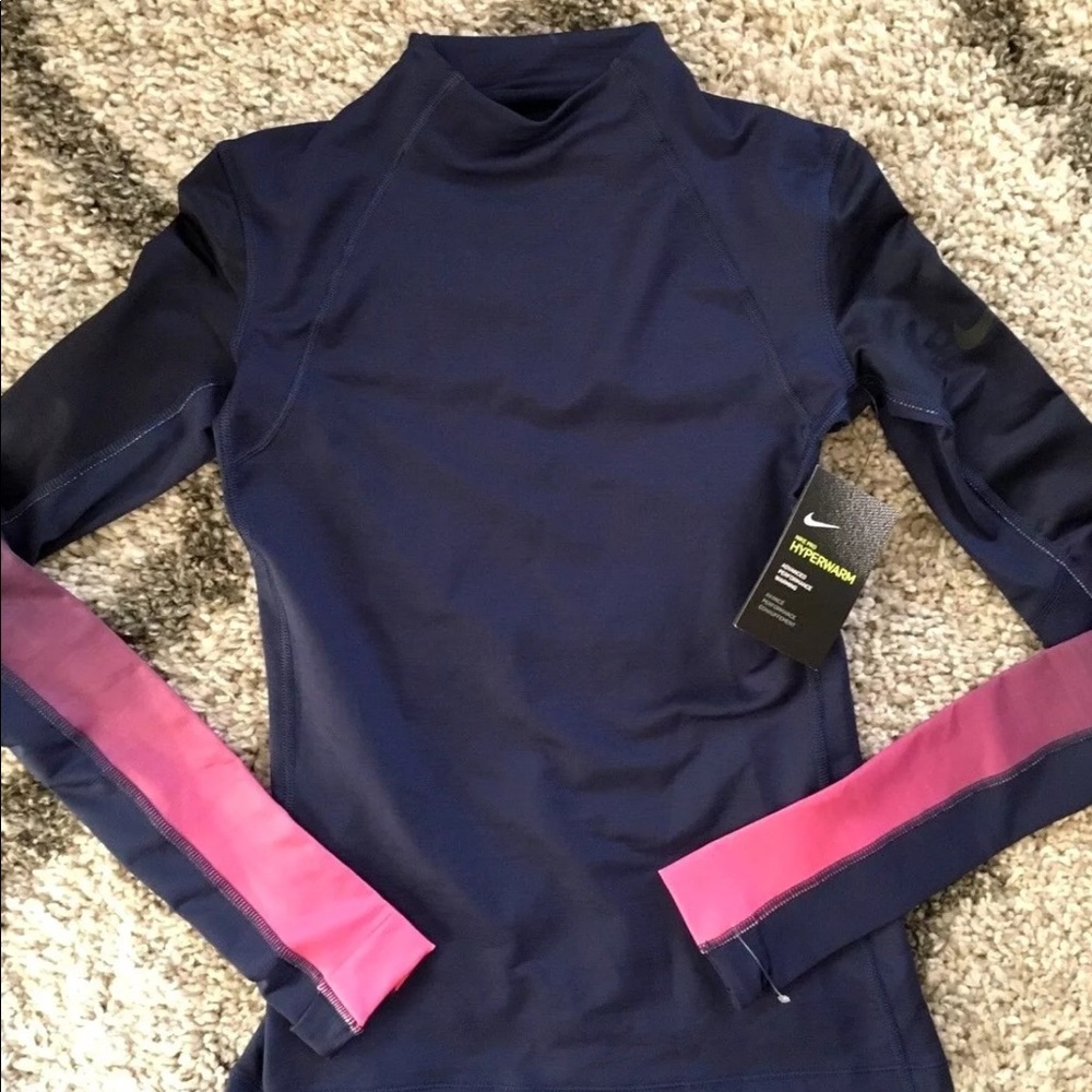 Nike Hyperwarm Top xs